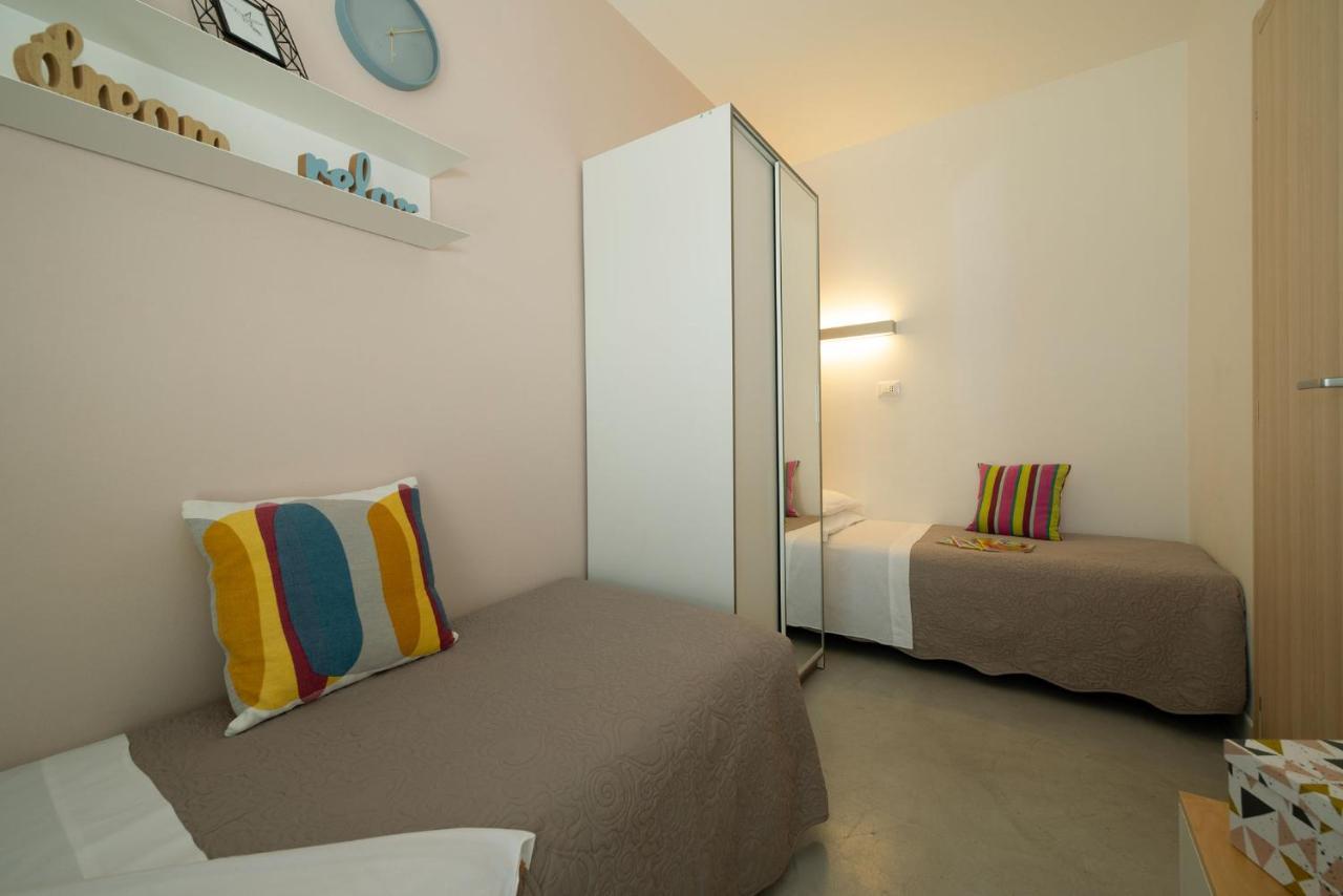 Nice Hotel Бибионе Екстериор снимка