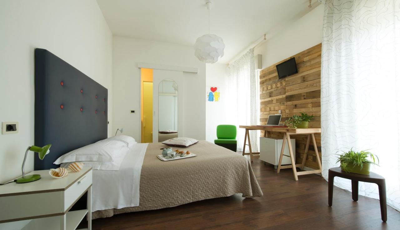 Nice Hotel Бибионе Стая снимка
